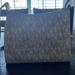 Michael Kors Crossbody Purse